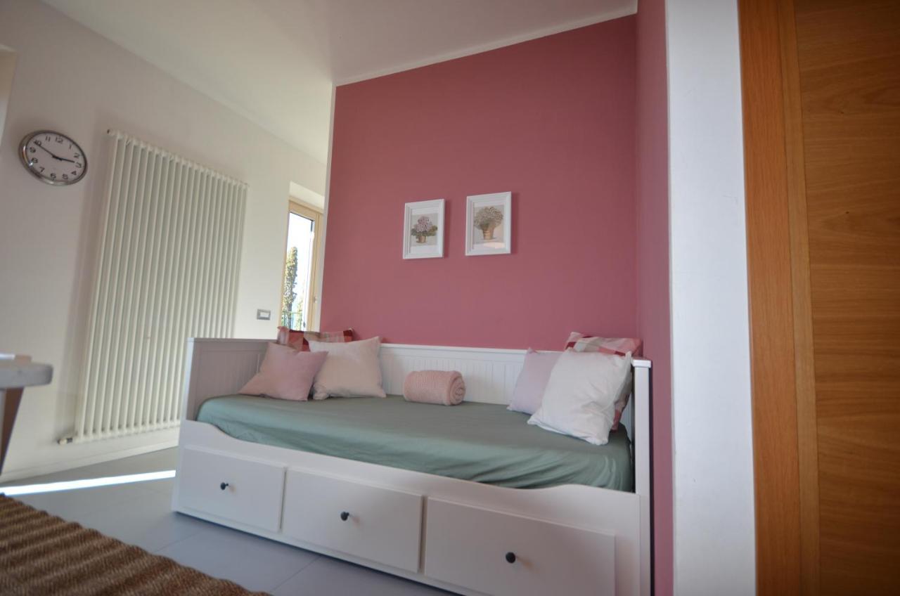 Varennahouse Lory Apt Exterior foto